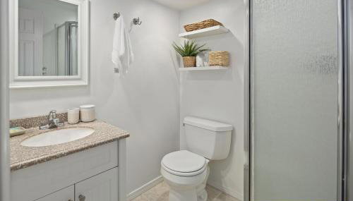 End Unit Townhome with in No VA, 40 Mins to DC, Pets OK - Foto 4