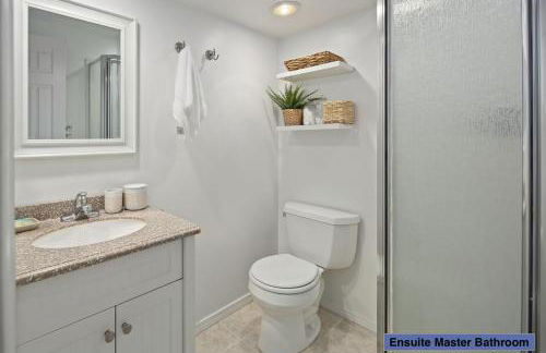 End Unit Townhome with in No VA, 40 Mins to DC, Pets OK - Foto 4