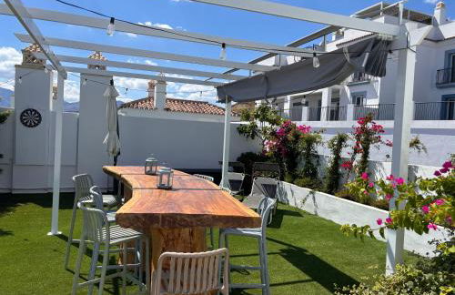 Deluxe 2 bed Apartment - Photo 41