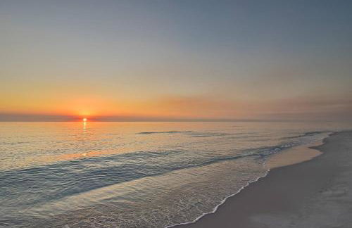 Beach Supplies | Fire Pit | Walk to Beach & Marina - Foto 27