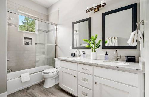 Luxurious, Modern Farmhouse in Wine Country - Foto 15