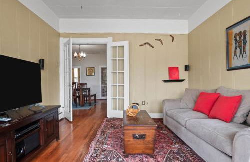 The Zinnia Victorian Charm with Mountain Views - Foto 10