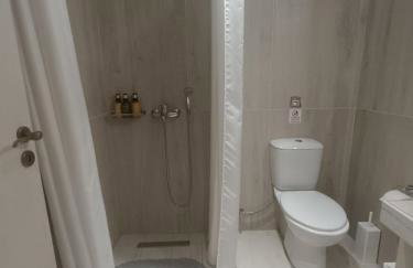 Ξενώνας "Alexandra's Coffee House" - Foto 32