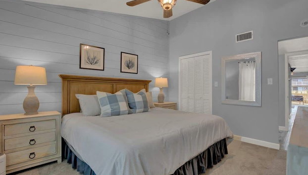 Fisherman Friend! - Coastal Condo - Views Await! - Foto 5, Habitación