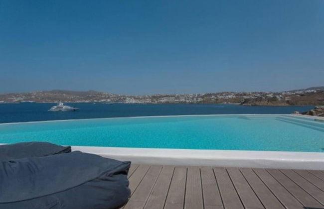 Aora Villa Private Pool - Photo 1