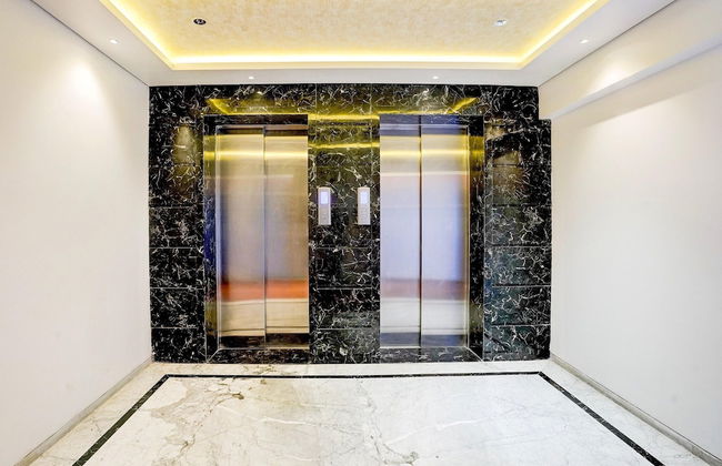 Luxury Elegance at Magarpatta City Pune - Foto 30