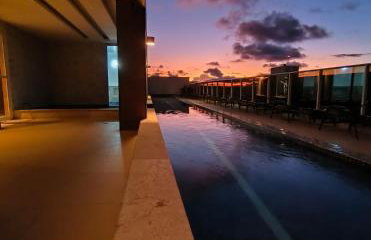 Ap alto padrão Noroeste Brasília com garagem coberta, wi-fi e área de lazer com piscina e academia - Foto 1