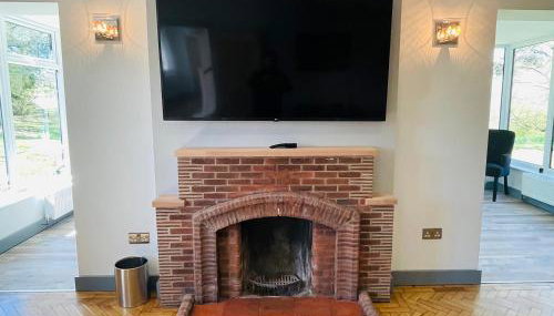 Warren Lodge - Photo 5