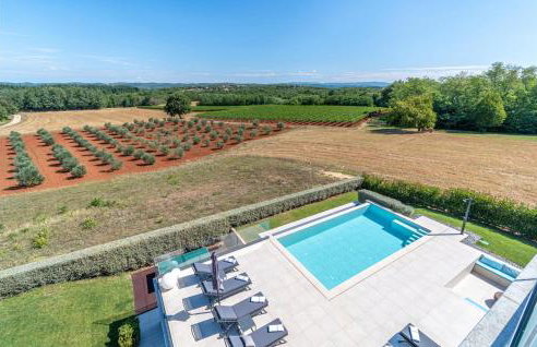 Awesome Home In Bukori - Foto 13