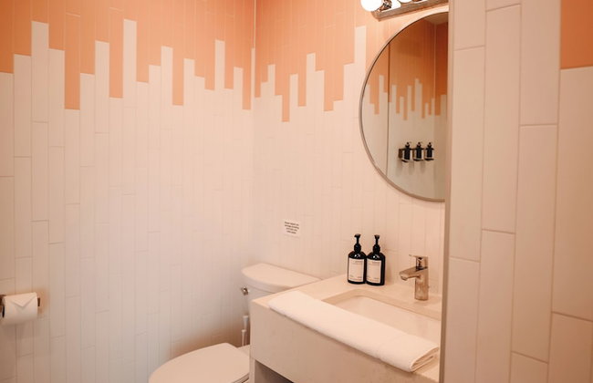 Suites by The Wellborn - Foto 75