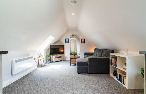 Beautiful new apartment with sheltered parking - Photo 24