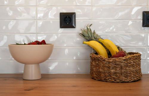 House 143 steps to the sea - Photo 11