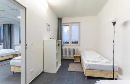 T&K Apartments 6 and 10 Room Apartment in Neuss for big Groups 22min to Fair DUS - Foto 7
