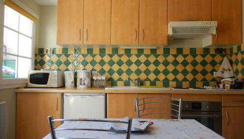 Calme et verdure en plein coeur d Illiers Combray - Foto 3, stove, pet friendly