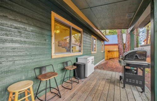 Evergreen Escape- Walk to Downtown & Boat/trailer Parking! - Foto 29