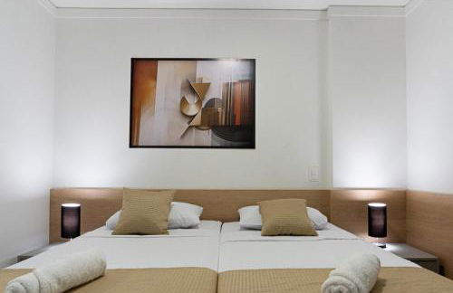 Central novo 2 quartos com Ar- Q e F home office - Foto 1