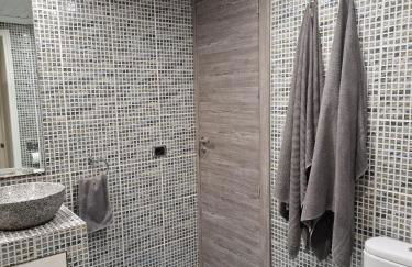 2 bed Apartment That Steps out on to the Pool - Photo 34