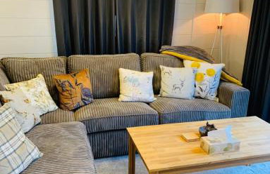 Hunters Lodge - Hot Tub -Pet friendly - Yorkshire - Foto 23