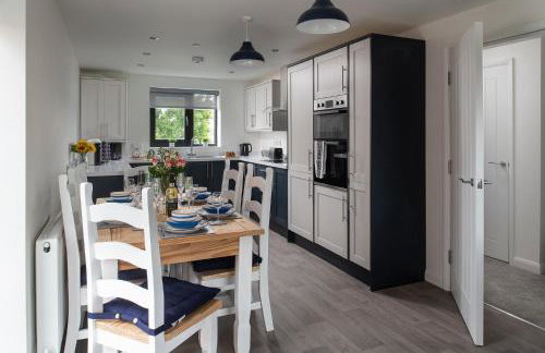 Spacious and modern family apartment, central and within walking distance to local amenities - Foto 9