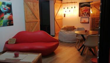 Gîtes déco pop et chaleureuse avec jacuzzi, sauna, piece coquine - Foto 5