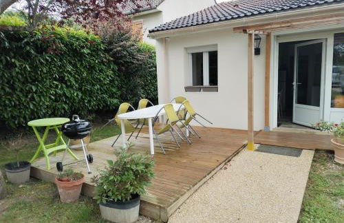 Maison avec grand jardin arboré - Photo 6