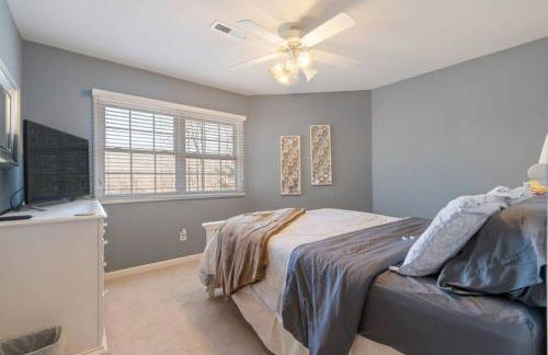 Lakeside Haven Dock/Slip Fire Pit Game Room Kayaks - Foto 15