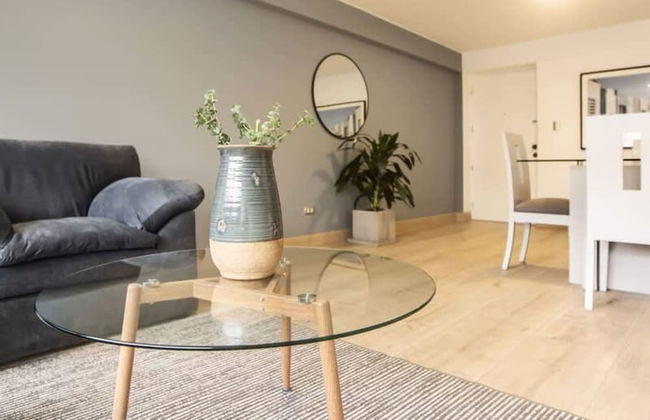w Minimalist 1BR w AC in Miraflores - Foto 3