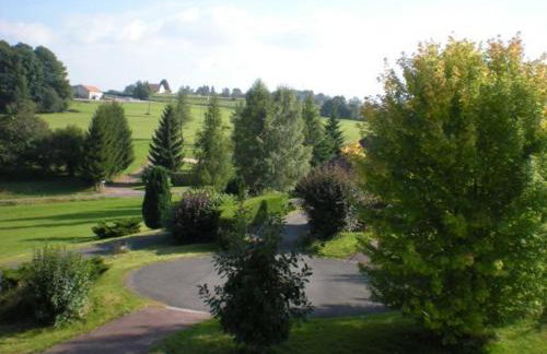 Charmant Chalet Vosgien – Idéal Couple/Curistes – Calme et Nature – Proche Plombières-les-Bains - FR-1-589-230 - Foto 21