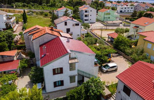 Home Away From Home with a heated pool - Foto 41