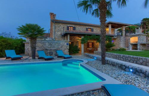 Rustic holiday house MAGDALEA with pool - Foto 15