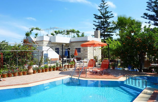 Maros Spitaki in Varipetro - Foto 12