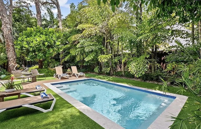 Wilton Manors Stunning Gated Oasis - Foto 26