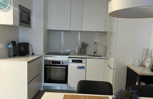 Coqueto y Acogedor Piso en Poniente - Foto 18