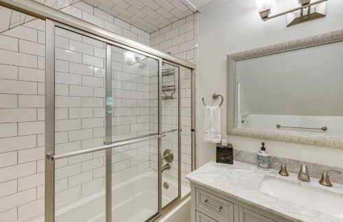 Arcade Cove - Renovated Lake Martin Home with Dock - Foto 12