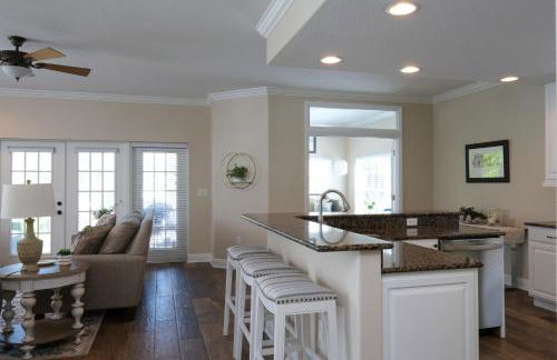 Hibiscus Hideaway Condo Walk To Historic Bridge St - Foto 9