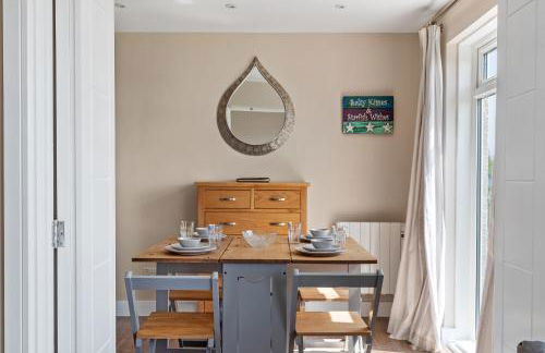 Salty Kisses - Sea Front Aparment - Foto 11