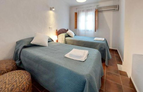 Nice Home In Algodonales With Wifi - Photo 12