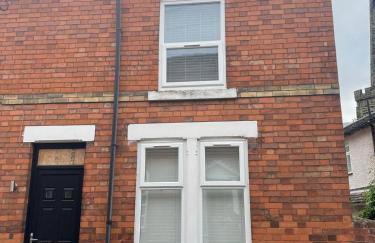 3 Double Bedroom Home-Sleeps 8 - Castle Donnington - Foto 6