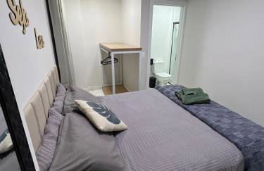 Imóvel climatizado, localizado em um prédio novo e equipado com tudo o que você precisa para uma experiência de hospedagem incrível na cidade de Toledo. - Photo 4