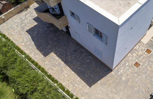 Elegant Holiday House 3D by the Sea with pool and included breakfast - Photo 24