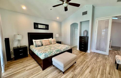 Vacay Vibes-Luxury Home in Oceanfront Resort with Pools, Pickleball & Marina - Foto 23