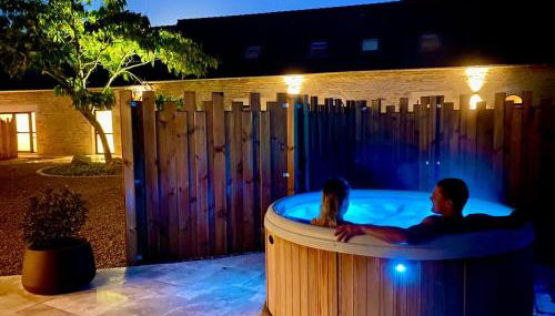 LE DOMAINE DE SOANI - Piscine intérieure, Jacuzzis & Sauna - ADULT ONLY - Foto 4