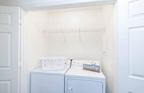 Sleeps 8, Lake Lanier Hidden Gem - Foto 6