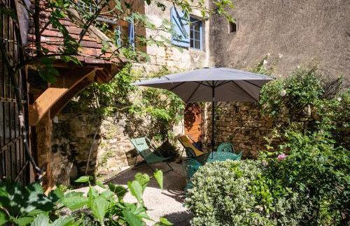 La Tour Aliénor, maison de caractère du XIVème siècle - Photo 5