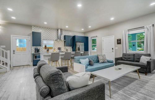 Baby Blue - Hot Tub Easy Access to Top Locations - Foto 10