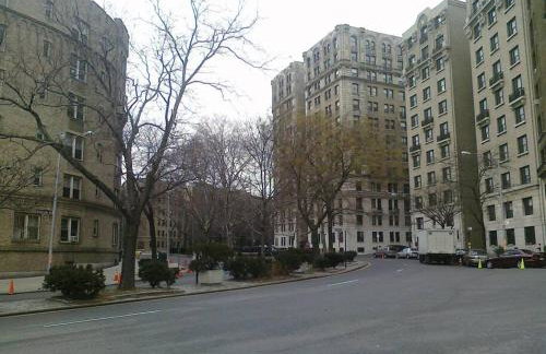 NYC Studio Long Stays Near Columbia Presby - Foto 32