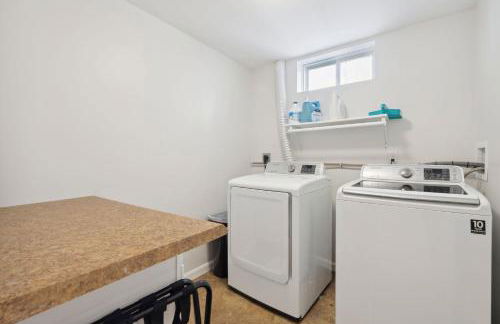 Winnisquam Landing Lakefront Firepit Deck - Foto 33