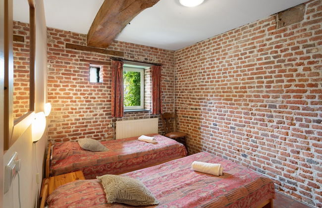 Located Near Maastricht Towards the Belgium Border - Photo 11