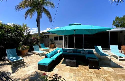 Deerfield Beach heated pool house - Photo 6