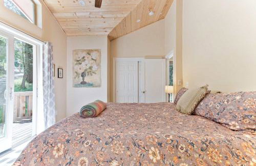 Modern Cabin Retreat with Swim Spa Hot Tub and Air Conditioning - Foto 16